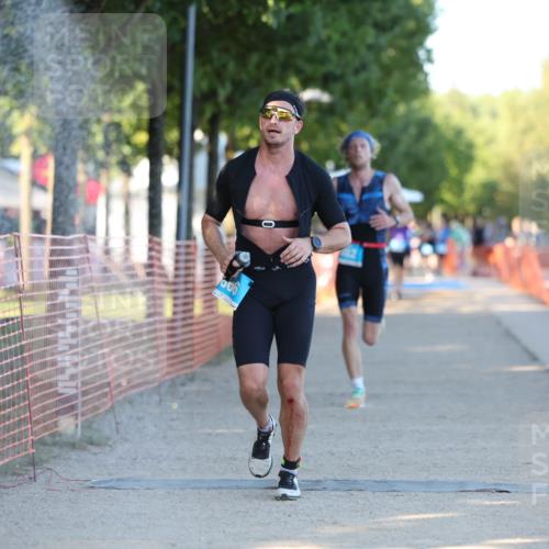 07.09.2025 - 19. Norderstedt Triathlon Michael Strokosch http://msf.ph/oto/8778669 07.09.2025 16:59:05 Laufen 401, 866, 926, 1413 meine-sportfotos.de