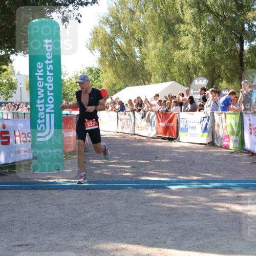 07.09.2025 - 19. Norderstedt Triathlon Zöllner http://msf.ph/oto/8778685 07.09.2025 12:31:44 Ziel 237 meine-sportfotos.de