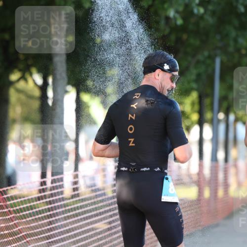 07.09.2025 - 19. Norderstedt Triathlon Michael Strokosch http://msf.ph/oto/8778706 07.09.2025 16:59:07 Laufen 401, 866, 1413 meine-sportfotos.de