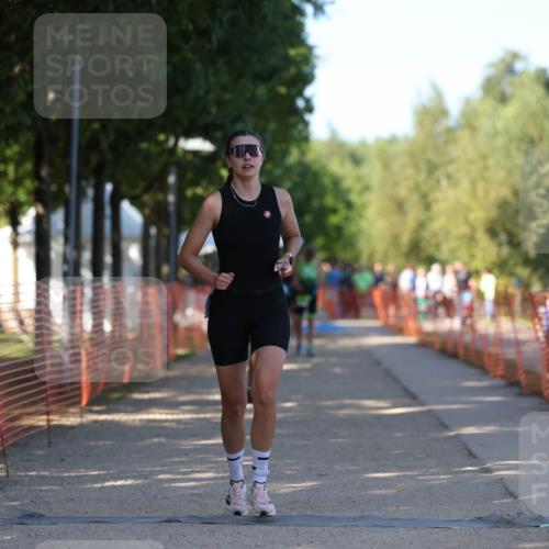 07.09.2025 - 19. Norderstedt Triathlon Michael Strokosch http://msf.ph/oto/8778725 07.09.2025 15:55:35 Laufen 458, 1453 meine-sportfotos.de