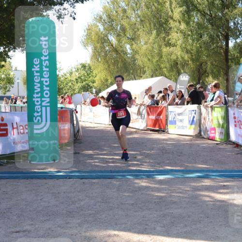 07.09.2025 - 19. Norderstedt Triathlon Zöllner http://msf.ph/oto/8778726 07.09.2025 12:32:38 Ziel 201 meine-sportfotos.de