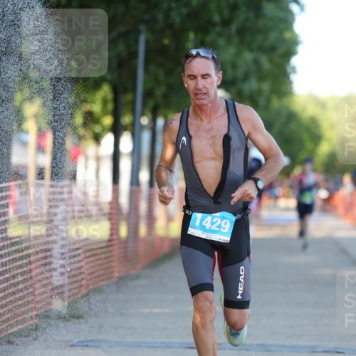 07.09.2025 - 19. Norderstedt Triathlon Michael Strokosch http://msf.ph/oto/8778757 07.09.2025 16:59:24 Laufen 890, 1045, 1568 meine-sportfotos.de