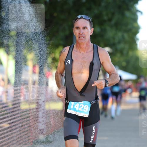 07.09.2025 - 19. Norderstedt Triathlon Michael Strokosch http://msf.ph/oto/8778762 07.09.2025 16:59:24 Laufen 890, 1045, 1568 meine-sportfotos.de