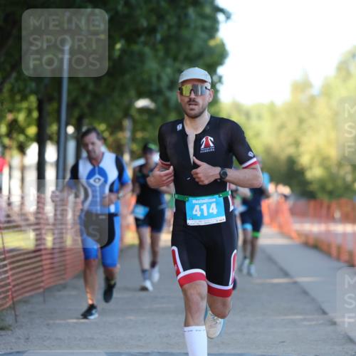 07.09.2025 - 19. Norderstedt Triathlon Michael Strokosch http://msf.ph/oto/8778783 07.09.2025 16:59:29 Laufen 890, 923, 1045, 1568 meine-sportfotos.de