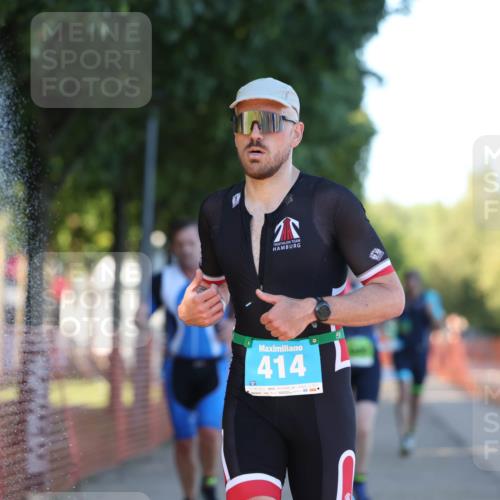 07.09.2025 - 19. Norderstedt Triathlon Michael Strokosch http://msf.ph/oto/8778800 07.09.2025 16:59:29 Laufen 890, 923, 1045, 1568 meine-sportfotos.de