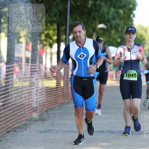 07.09.2025 - 19. Norderstedt Triathlon Michael Strokosch http://msf.ph/oto/8778808 07.09.2025 16:59:31 Laufen 890, 923, 1045, 1568 meine-sportfotos.de
