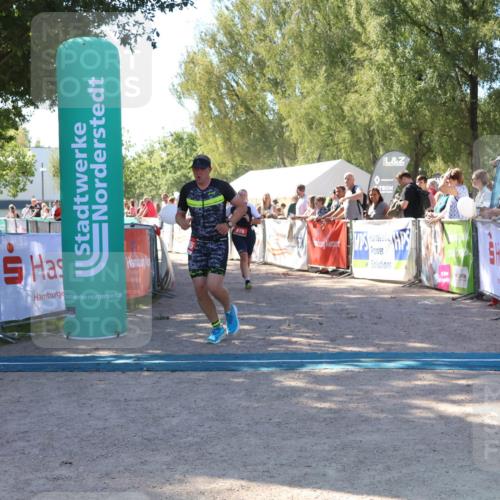 07.09.2025 - 19. Norderstedt Triathlon Zöllner http://msf.ph/oto/8778818 07.09.2025 12:33:50 Ziel 191, 782, 801, 815, 1265 meine-sportfotos.de