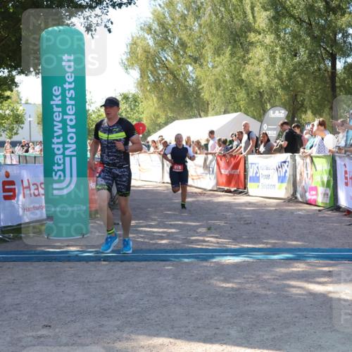 07.09.2025 - 19. Norderstedt Triathlon Zöllner http://msf.ph/oto/8778828 07.09.2025 12:33:51 Ziel 191, 782, 815, 1265 meine-sportfotos.de