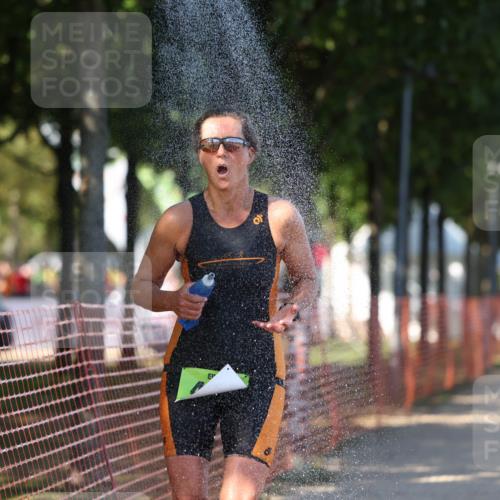 07.09.2025 - 19. Norderstedt Triathlon Michael Strokosch http://msf.ph/oto/8778833 07.09.2025 15:55:41 Laufen 458 meine-sportfotos.de