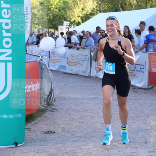 07.09.2025 - 19. Norderstedt Triathlon Zöllner http://msf.ph/oto/8778848 07.09.2025 17:27:17 Ziel 918 meine-sportfotos.de