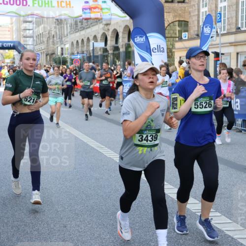 07.09.2025 - BARMER Alsterlauf Strokosch-Dieckow http://msf.ph/oto/8778869 07.09.2025 10:06:42 Ziel 2260, 2263, 2806, 2959, 2994, 3319, 3391, 3576, 3729, 3730, 3807, 3878, 3998, 4089, 4090, 4153, 4263, 4466, 4503, 4710, 4711, 4715, 4736, 4934, 5113, 5198, 5200, 5333, 5361, 5364, 5365, 5833, 6057, 6063, 6268, 6278, 8157, 8205, 8363 meine-sportfotos.de