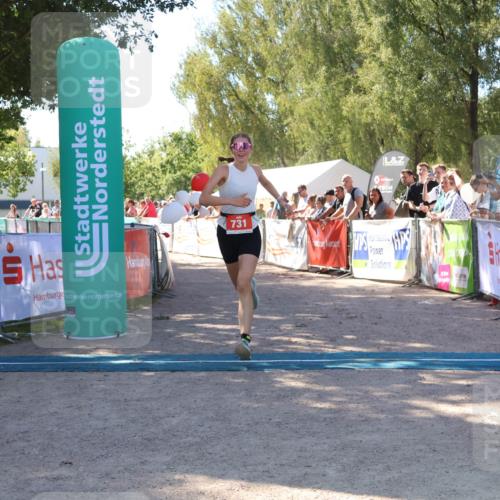 07.09.2025 - 19. Norderstedt Triathlon Zöllner http://msf.ph/oto/8778885 07.09.2025 12:34:00 Ziel 714, 731 meine-sportfotos.de