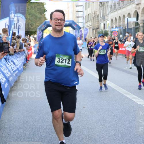 07.09.2025 - BARMER Alsterlauf Strokosch-Dieckow http://msf.ph/oto/8778909 07.09.2025 10:06:40 Ziel 2260, 2806, 2959, 2994, 3319, 3391, 3576, 3729, 3730, 3807, 3998, 4089, 4090, 4153, 4263, 4466, 4503, 4711, 4736, 4934, 5113, 5198, 5200, 5333, 5361, 5364, 5365, 5833, 6057, 6063, 6268, 6278, 8157, 8363 meine-sportfotos.de