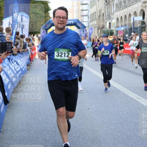 07.09.2025 - BARMER Alsterlauf Strokosch-Dieckow http://msf.ph/oto/8778931 07.09.2025 10:06:40 Ziel 2260, 2806, 2959, 2994, 3319, 3391, 3576, 3729, 3730, 3807, 3998, 4089, 4090, 4153, 4263, 4466, 4503, 4711, 4736, 4934, 5113, 5198, 5200, 5333, 5361, 5364, 5365, 5833, 6057, 6063, 6268, 6278, 8157, 8363 meine-sportfotos.de