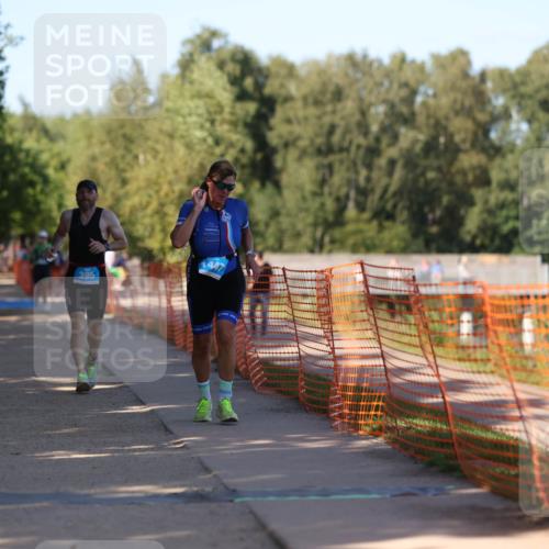 07.09.2025 - 19. Norderstedt Triathlon Michael Strokosch http://msf.ph/oto/8778949 07.09.2025 15:55:56 Laufen 395, 1447 meine-sportfotos.de