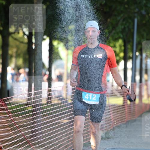 07.09.2025 - 19. Norderstedt Triathlon Michael Strokosch http://msf.ph/oto/8778988 07.09.2025 17:00:10 Laufen 412, 1464 meine-sportfotos.de
