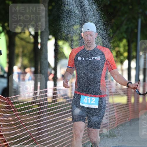 07.09.2025 - 19. Norderstedt Triathlon Michael Strokosch http://msf.ph/oto/8778992 07.09.2025 17:00:10 Laufen 412, 1464 meine-sportfotos.de