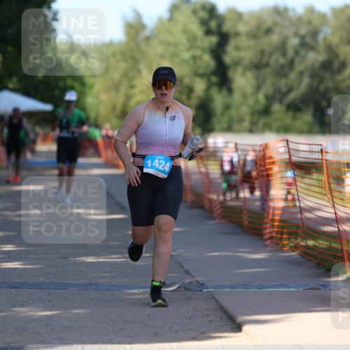 07.09.2025 - 19. Norderstedt Triathlon Michael Strokosch http://msf.ph/oto/8779015 07.09.2025 15:56:08 Laufen 1424, 1491 meine-sportfotos.de