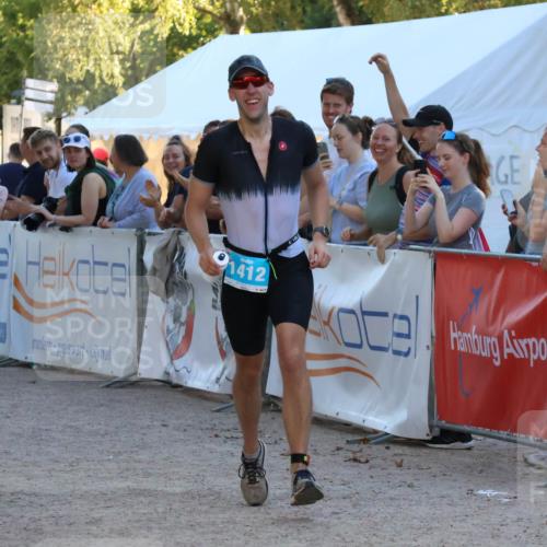 07.09.2025 - 19. Norderstedt Triathlon Zöllner http://msf.ph/oto/8779022 07.09.2025 17:28:50 Ziel 1412 meine-sportfotos.de