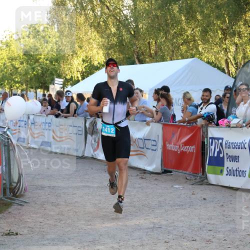 07.09.2025 - 19. Norderstedt Triathlon Zöllner http://msf.ph/oto/8779029 07.09.2025 17:28:51 Ziel 1412 meine-sportfotos.de