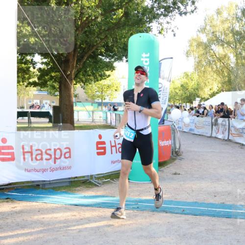 07.09.2025 - 19. Norderstedt Triathlon Zöllner http://msf.ph/oto/8779064 07.09.2025 17:28:53 Ziel 1412 meine-sportfotos.de