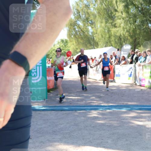 07.09.2025 - 19. Norderstedt Triathlon Zöllner http://msf.ph/oto/8779140 07.09.2025 12:36:46 Ziel 190, 860, 1267, 1319 meine-sportfotos.de