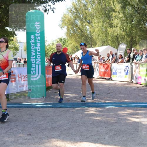 07.09.2025 - 19. Norderstedt Triathlon Zöllner http://msf.ph/oto/8779150 07.09.2025 12:36:48 Ziel 190, 860, 1267, 1319 meine-sportfotos.de