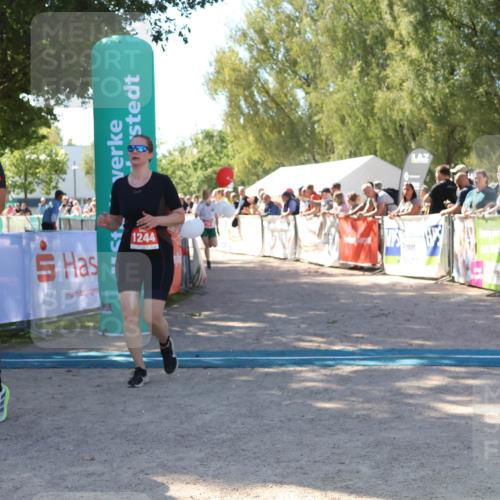 07.09.2025 - 19. Norderstedt Triathlon Zöllner http://msf.ph/oto/8779246 07.09.2025 12:37:37 Ziel 253, 280, 719, 861, 1244 meine-sportfotos.de