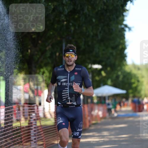 07.09.2025 - 19. Norderstedt Triathlon Michael Strokosch http://msf.ph/oto/8779249 07.09.2025 15:57:13 Laufen 1433 meine-sportfotos.de