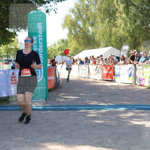 07.09.2025 - 19. Norderstedt Triathlon Zöllner http://msf.ph/oto/8779255 07.09.2025 12:37:38 Ziel 253, 280, 719, 861, 1244 meine-sportfotos.de