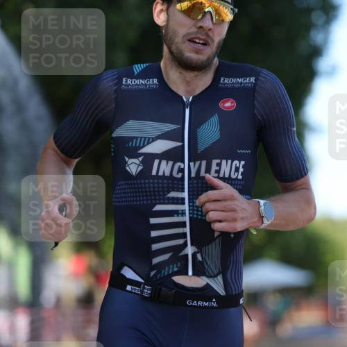 07.09.2025 - 19. Norderstedt Triathlon Michael Strokosch http://msf.ph/oto/8779283 07.09.2025 15:57:14 Laufen 1433 meine-sportfotos.de