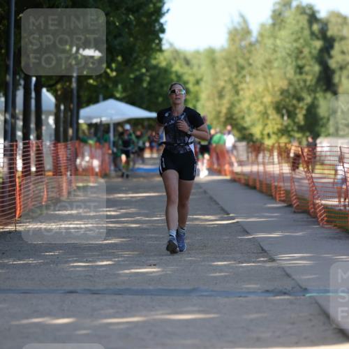 07.09.2025 - 19. Norderstedt Triathlon Michael Strokosch http://msf.ph/oto/8779290 07.09.2025 15:57:48 Laufen 887 meine-sportfotos.de