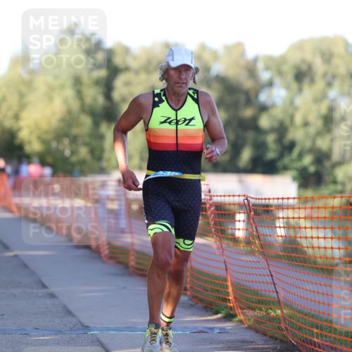 07.09.2025 - 19. Norderstedt Triathlon Michael Strokosch http://msf.ph/oto/8779307 07.09.2025 17:01:21 Laufen 1435 meine-sportfotos.de