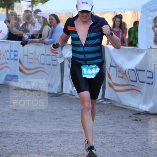 07.09.2025 - 19. Norderstedt Triathlon Zöllner http://msf.ph/oto/8779315 07.09.2025 17:30:12 Ziel 1444 meine-sportfotos.de