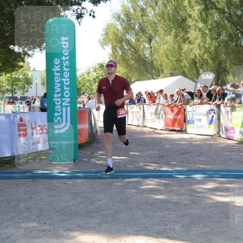 07.09.2025 - 19. Norderstedt Triathlon Zöllner http://msf.ph/oto/8779317 07.09.2025 12:37:41 Ziel 253, 280, 719, 861, 1244 meine-sportfotos.de