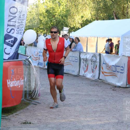 07.09.2025 - 19. Norderstedt Triathlon Zöllner http://msf.ph/oto/8779375 07.09.2025 17:30:19 Ziel 894, 1444 meine-sportfotos.de