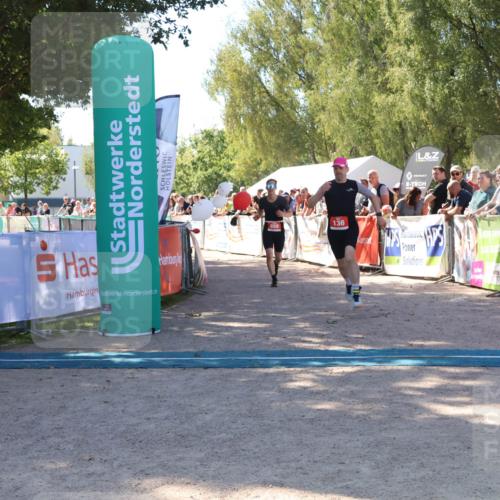 07.09.2025 - 19. Norderstedt Triathlon Zöllner http://msf.ph/oto/8779404 07.09.2025 12:38:29 Ziel 136, 859 meine-sportfotos.de