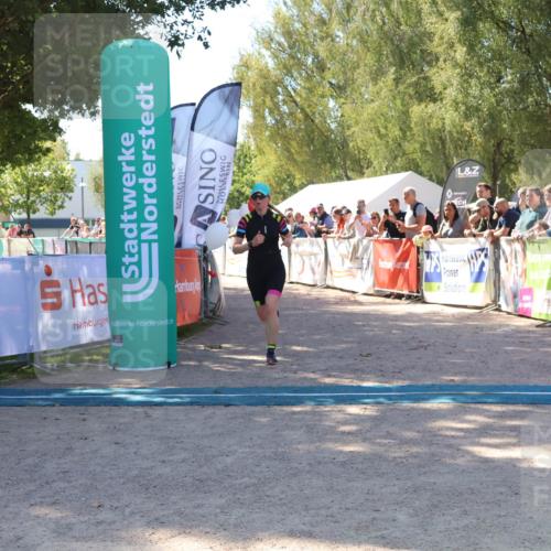 07.09.2025 - 19. Norderstedt Triathlon Zöllner http://msf.ph/oto/8779484 07.09.2025 12:38:46 Ziel 299 meine-sportfotos.de