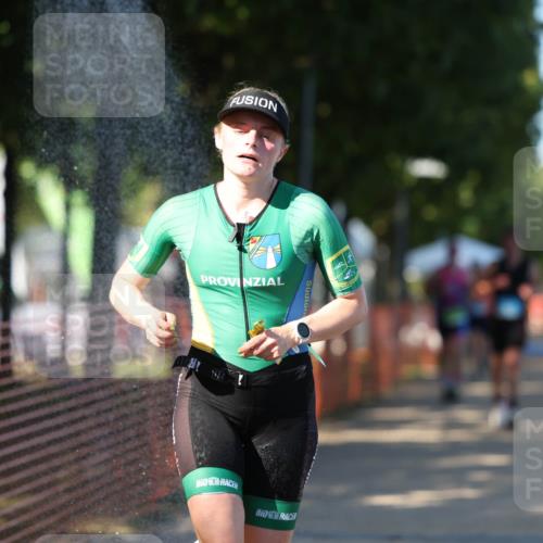 07.09.2025 - 19. Norderstedt Triathlon Michael Strokosch http://msf.ph/oto/8779493 07.09.2025 15:58:50 Laufen 363, 448, 1485, 1507 meine-sportfotos.de