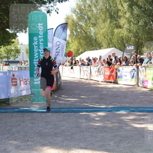 07.09.2025 - 19. Norderstedt Triathlon Zöllner http://msf.ph/oto/8779501 07.09.2025 12:38:47 Ziel 299 meine-sportfotos.de