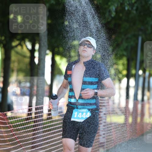 07.09.2025 - 19. Norderstedt Triathlon Michael Strokosch http://msf.ph/oto/8779511 07.09.2025 17:02:20 Laufen 396, 1427, 1444, 1472, 1476, 1613 meine-sportfotos.de