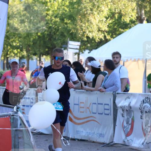 07.09.2025 - 19. Norderstedt Triathlon Zöllner http://msf.ph/oto/8779513 07.09.2025 17:31:53 Ziel 1400 meine-sportfotos.de
