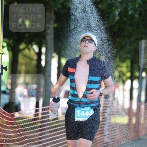 07.09.2025 - 19. Norderstedt Triathlon Michael Strokosch http://msf.ph/oto/8779514 07.09.2025 17:02:20 Laufen 396, 1427, 1444, 1472, 1476, 1613 meine-sportfotos.de