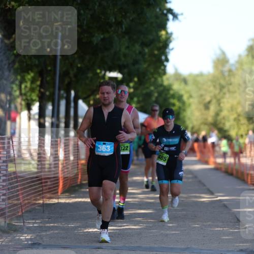 07.09.2025 - 19. Norderstedt Triathlon Michael Strokosch http://msf.ph/oto/8779525 07.09.2025 15:58:55 Laufen 363, 448, 1485 meine-sportfotos.de