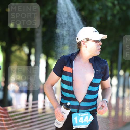 07.09.2025 - 19. Norderstedt Triathlon Michael Strokosch http://msf.ph/oto/8779538 07.09.2025 17:02:21 Laufen 396, 1427, 1444, 1476, 1613 meine-sportfotos.de