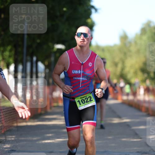 07.09.2025 - 19. Norderstedt Triathlon Michael Strokosch http://msf.ph/oto/8779562 07.09.2025 15:58:59 Laufen 363, 390, 1485 meine-sportfotos.de