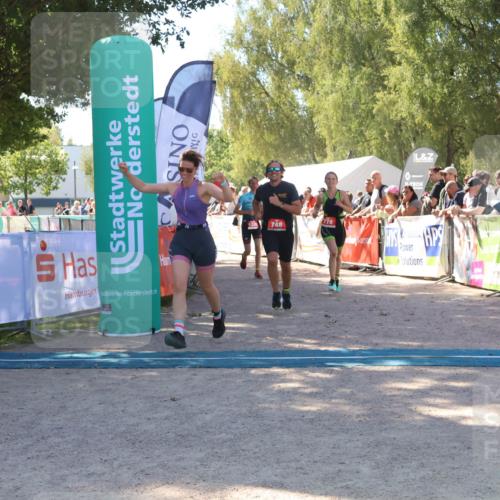 07.09.2025 - 19. Norderstedt Triathlon Zöllner http://msf.ph/oto/8779584 07.09.2025 12:40:15 Ziel 748, 763, 767, 778, 1239 meine-sportfotos.de