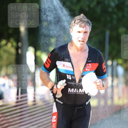 07.09.2025 - 19. Norderstedt Triathlon Michael Strokosch http://msf.ph/oto/8779637 07.09.2025 17:02:39 Laufen 1417 meine-sportfotos.de