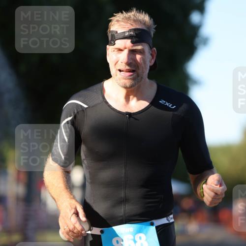 07.09.2025 - 19. Norderstedt Triathlon Michael Strokosch http://msf.ph/oto/8779642 07.09.2025 17:02:41 Laufen 1417 meine-sportfotos.de