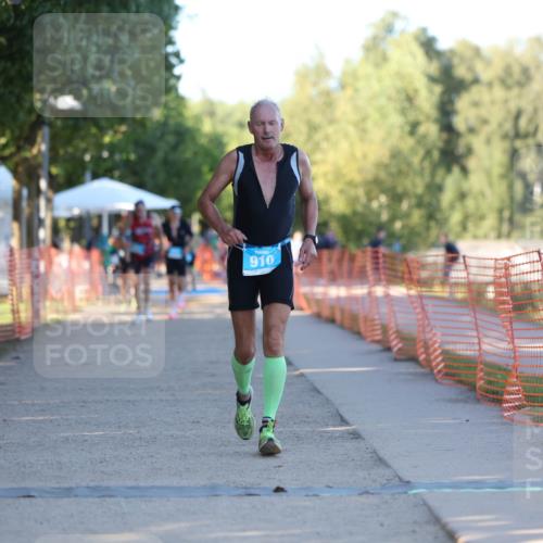 07.09.2025 - 19. Norderstedt Triathlon Michael Strokosch http://msf.ph/oto/8779647 07.09.2025 17:02:56 Laufen 910 meine-sportfotos.de